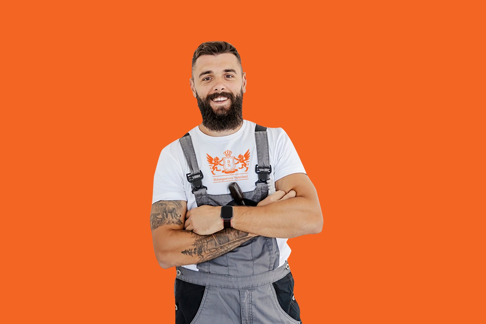 Deze behanger kun je huren in Bergen Op Zoom voor al je behangwerkzaamheden.